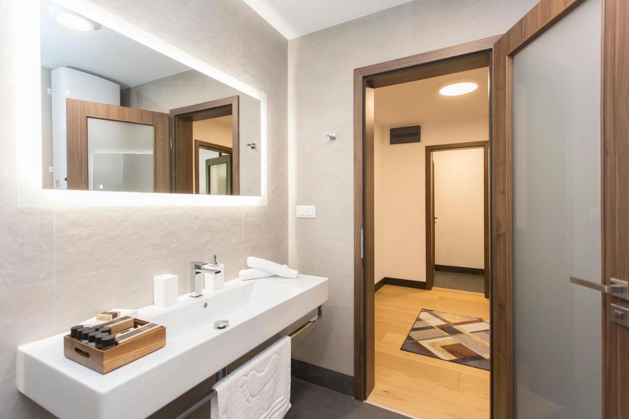 Complex Gallery Vitosha **** โซเฟีย ภายนอก รูปภาพ